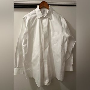 Brooks Brothers Non Iron Regent Fit Dress Shirt - White - Size 16.5/33